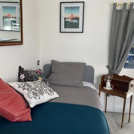 Aux 4 Logis Appart-hotel - Le Flore - Petit Dejeuner Inclus 1ere Nuit * Foix