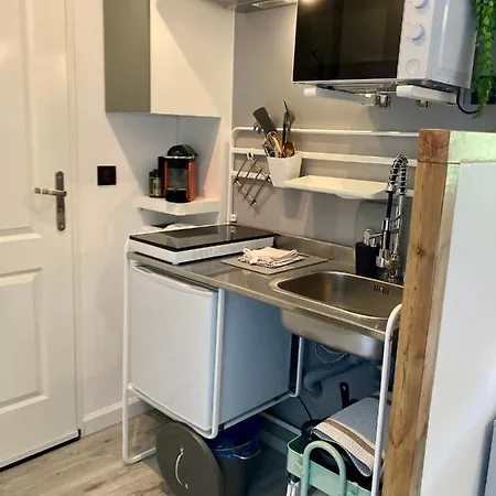 Aux 4 Logis - Le Flore - Petit Dejeuner Offert 1ere Nuit Aparthotel