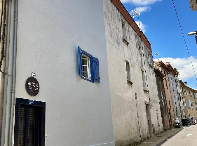 Apartmanhotel Aux 4 Logis - Le Flore - Petit Dejeuner Offert 1ere Nuit