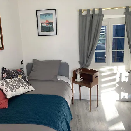 Aux 4 Logis Appart-hotel - Le Flore - Petit Déjeuner Inclus 1ère Nuit 3*